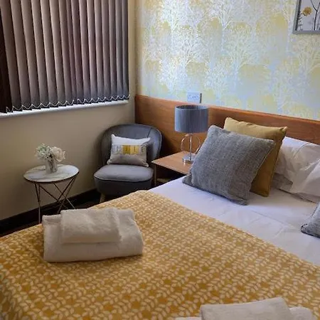 The Dickens Bar & Bed and breakfast