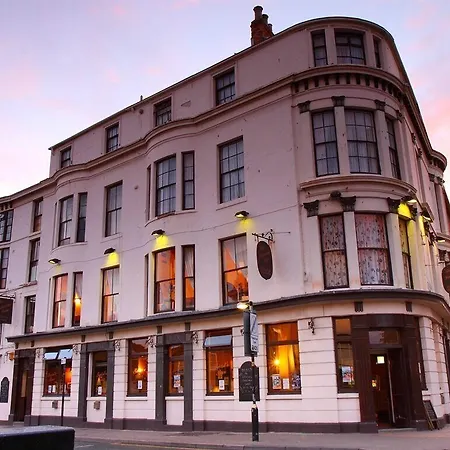 The Dickens Bar & B&B
