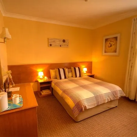 The Dickens Bar & Bed and breakfast 3*