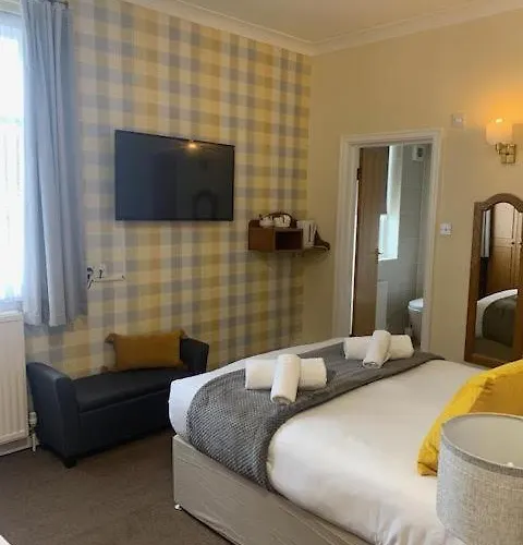 The Dickens Bar & Scarborough