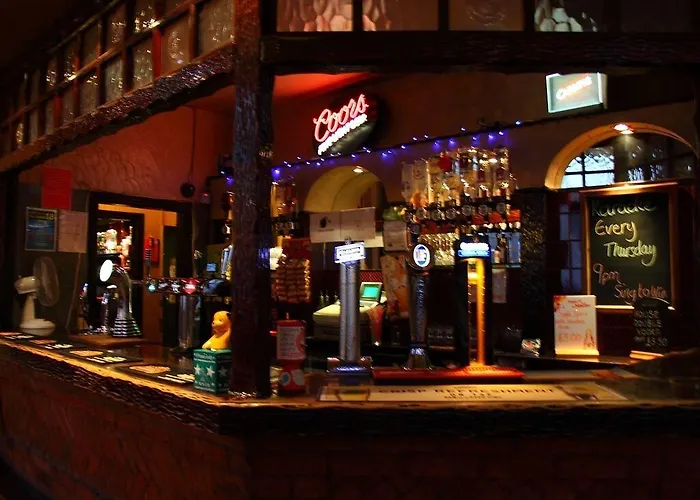 The Dickens Bar & 3*