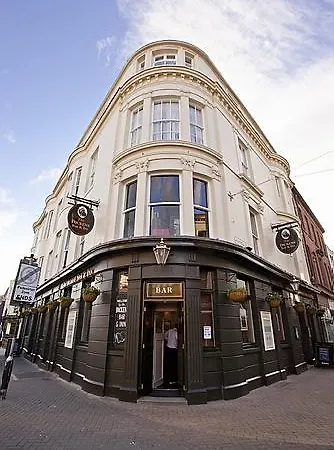 Bed and Breakfast The Dickens Bar & 3*